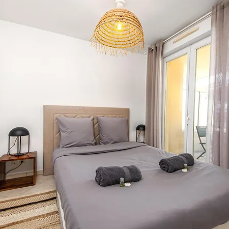 Joli Deux Pieces - Quartier Pointe Croisette - Ec Apartman *